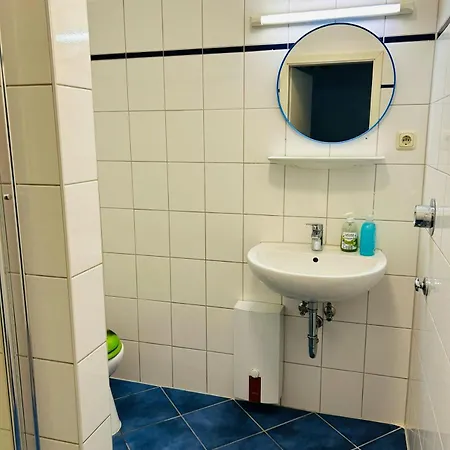 Appartamento Mit 2 Einzelbetten, *